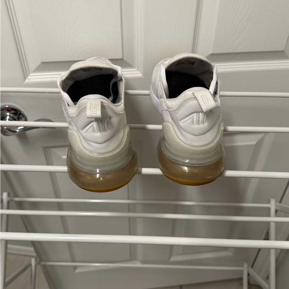 Nike Air Max 270- White Gum - Picture 2 of 3
